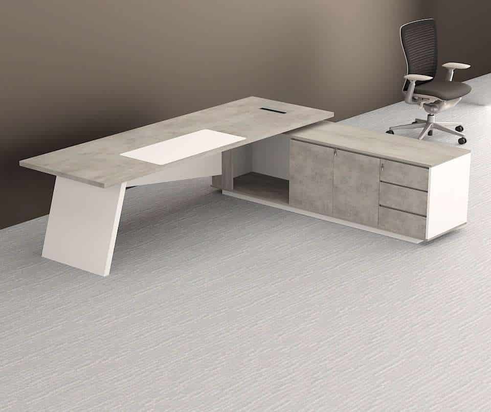 importance of office furniture in dubai